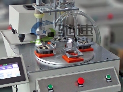 水泵密封圈鎖螺絲機(jī)-3軸轉(zhuǎn)臺式