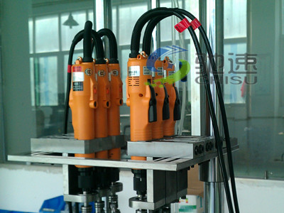 轉(zhuǎn)臺式自動鎖螺絲機(jī)